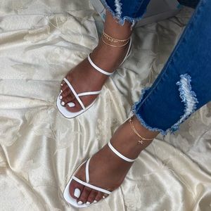 💛 Mustard + 🤍 White Low Heel 👡